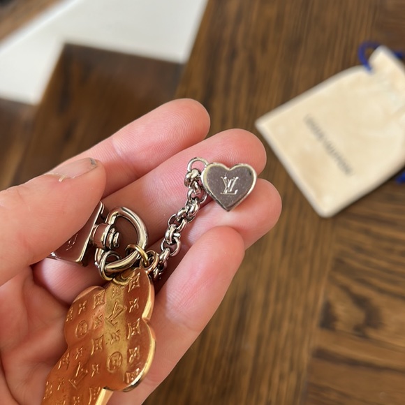 Louis Vuitton Vivienne BFF Best Friend double Keychain Bag Charm - Picture 6 of 8